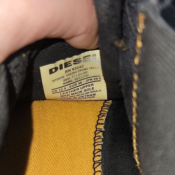 Diesel Bellow Black Suede Lace Up Chukka Men's Boots - Picture 15 of 15